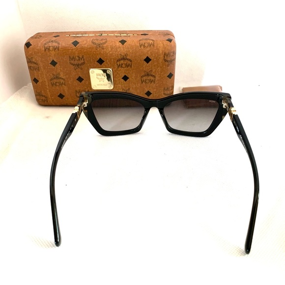 MCM "MCM722SLB 009" BROWN/BLACK TORTOISE SHELL MODIFIED CAT EYE SUNGLASS NIB - Picture 9 of 13